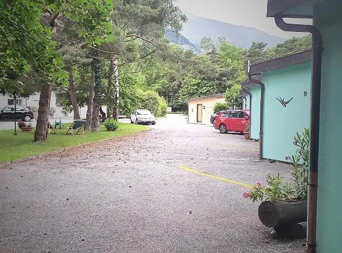 - Inter-alp à St-maurice Hotel 3*